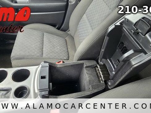 Used 2013 Ford Explorer XLT FWD image 37