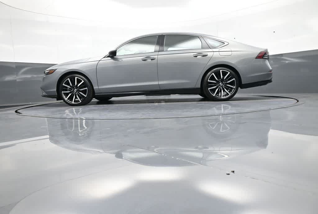 Used 2023 Honda Accord Touring image 41