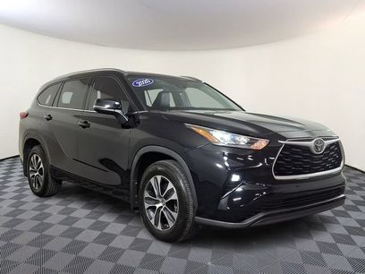 Used 2020 Toyota Highlander XLE