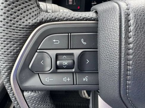 New 2026 Toyota Tacoma SR5 AWD/4WD image 17