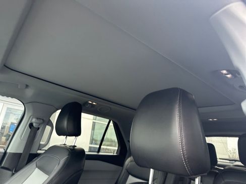 Used 2023 Ford Explorer XLT w/ Equipment Group 202A image 21