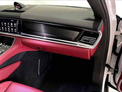 Used 2023 Porsche Panamera Platinum Edition image 23