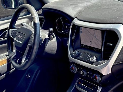 Certified 2022 GMC Acadia SLE w/ Driver Convenience Package image 24
