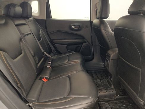 Used 2018 Jeep Compass Limited w/ Navigation Group FWD image 19