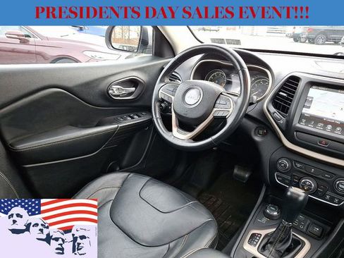 Used 2014 Jeep Cherokee Limited image 14