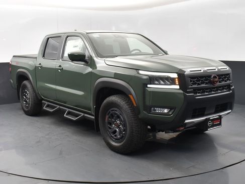 New 2026 Nissan Frontier PRO-4X w/ Pro-4x Convenience Package image 1