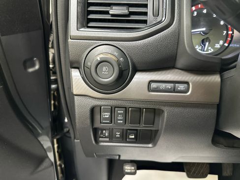 Certified 2024 Nissan Titan PRO-4X w/ Pro-4x Convenience Package image 24