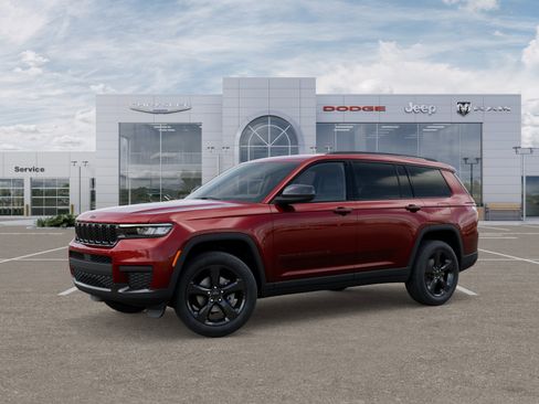 New 2025 Jeep Grand Cherokee L Altitude image 23