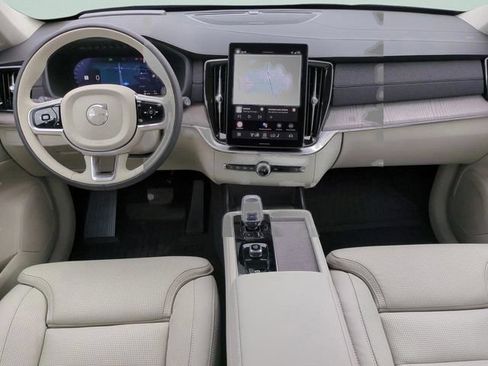 New 2026 Volvo XC90 T8 Ultra w/ Protection Package Premier AWD/4WD image 12
