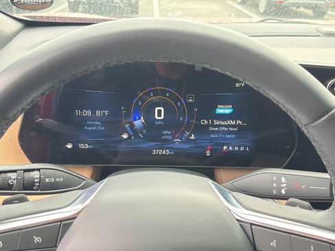 Used 2025 Chevrolet Equinox ACTIV w/ Safety and Technology Package FWD image 17