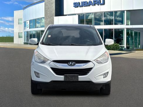 Used 2012 Hyundai Tucson FWD image 10