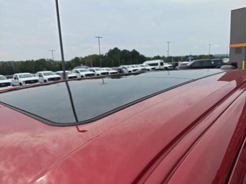 Used 2021 Ford F150 Lariat w/ Equipment Group 502A High AWD/4WD image 2
