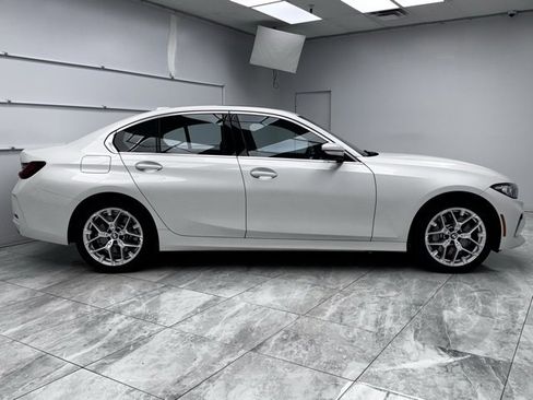 Used 2025 BMW 330i xDrive Sedan w/ Convenience Package image 8