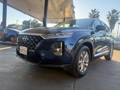 Used 2019 Hyundai Santa Fe SE image 27