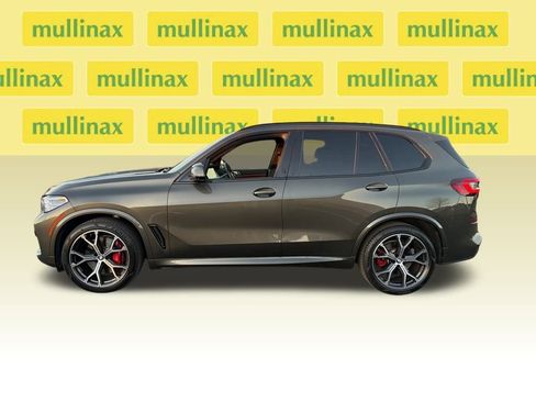 Used 2022 BMW X5 xDrive40i w/ M Sport Package image 5
