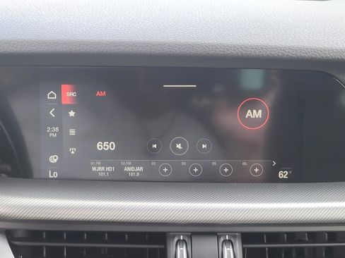New 2025 Alfa Romeo Stelvio Sprint AWD/4WD image 10