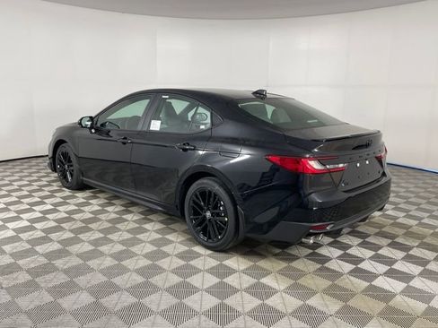 New 2026 Toyota Camry SE image 5