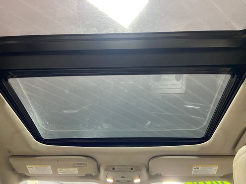 Used 2018 Ford Expedition Max Platinum image 29