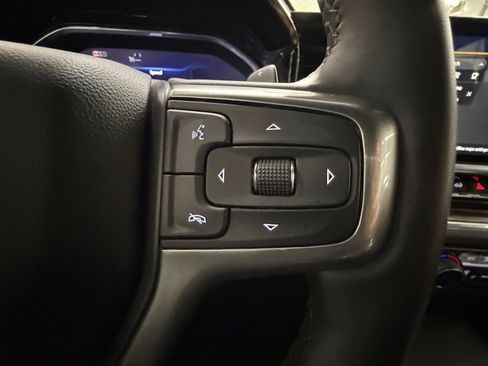 Used 2024 Chevrolet Silverado 1500 LT Trail Boss w/ Convenience Package II image 18