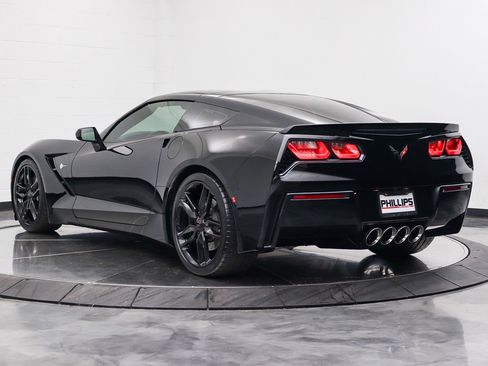 Used 2014 Chevrolet Corvette Stingray Coupe RWD image 14