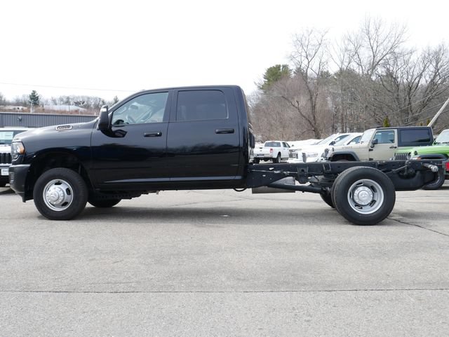 Used 2024 RAM 3500 Tradesman AWD/4WD image 3
