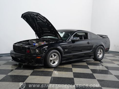 Used 2006 Ford Mustang GT RWD image 30