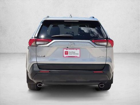 Used 2024 Toyota RAV4 XLE FWD image 6