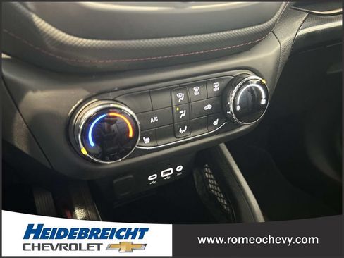 Certified 2022 Chevrolet TrailBlazer RS AWD/4WD image 23