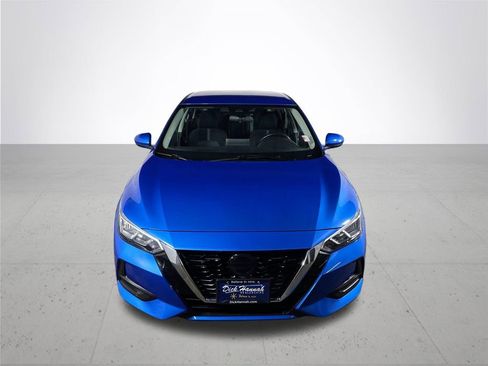 Used 2022 Nissan Sentra SV image 3