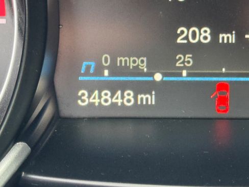 Used 2022 Alfa Romeo Giulia Veloce image 19