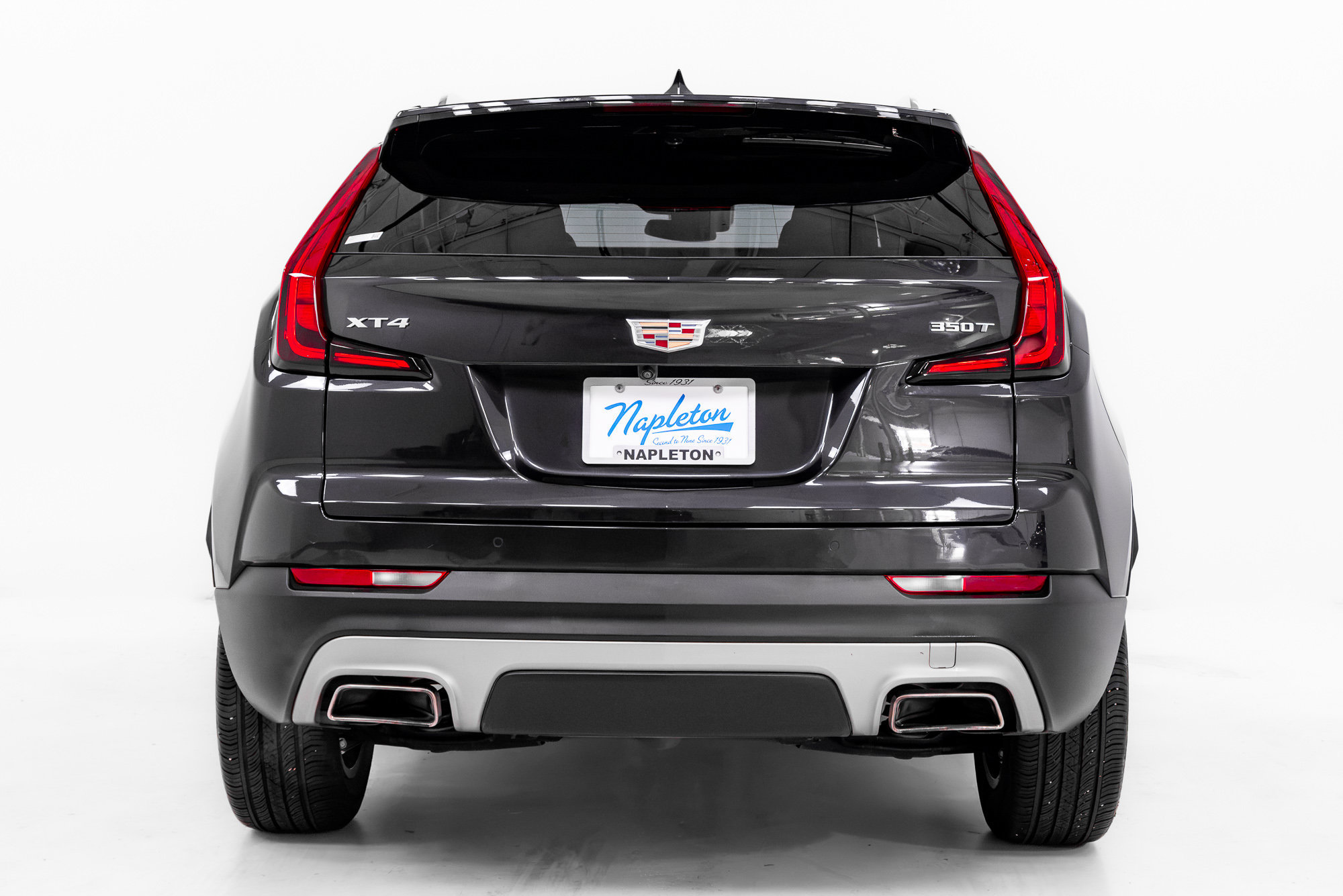 Used 2023 Cadillac XT4 Premium Luxury FWD image 31