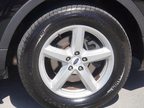 Used 2018 Ford Explorer 4WD image 17