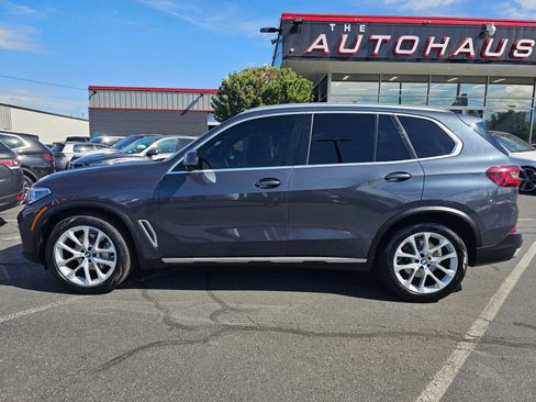 Used 2021 BMW X5 xDrive40i AWD/4WD image 2