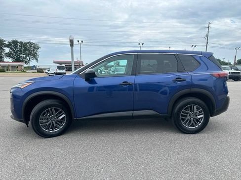 Used 2023 Nissan Rogue S FWD image 24