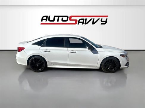 Used 2024 Honda Civic Sport image 8