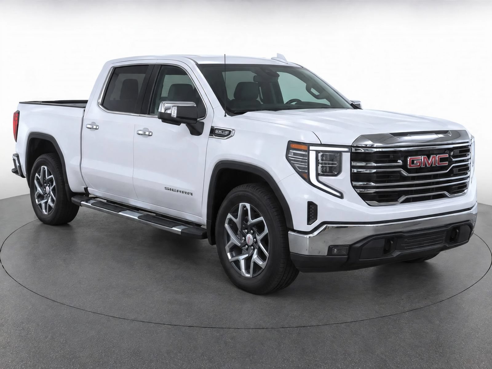 Used 2023 GMC Sierra 1500 SLT w/ SLT Premium Package RWD image 7