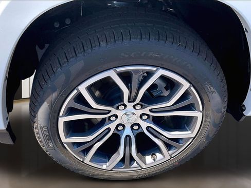 New 2026 RAM 1500 Tungsten AWD/4WD image 12