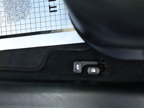 Used 2017 Kia Forte S w/ S Technology Package image 48