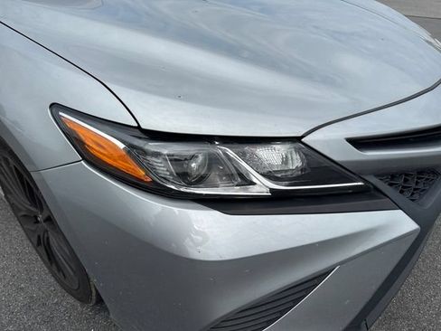 Used 2020 Toyota Camry SE AWD/4WD image 12