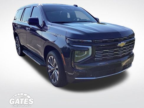 Used 2026 Chevrolet Tahoe High Country w/ Sun And Tow Package AWD/4WD image 1