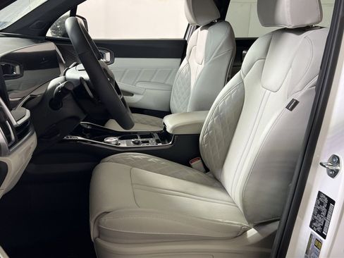 New 2026 Kia Sorento SX Prestige AWD/4WD image 11