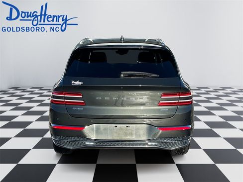 Used 2025 Genesis GV80 2.5T Standard image 4