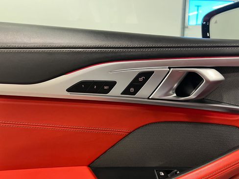 Used 2022 BMW M850i xDrive Coupe w/ Premium Package image 27