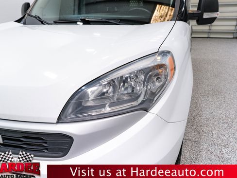 Used 2022 RAM ProMaster City Tradesman w/ Window Group 04 image 8