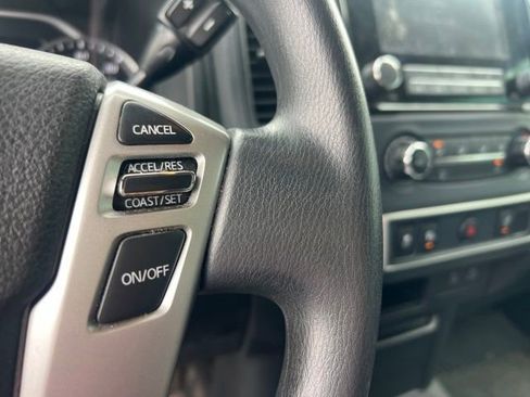 Used 2021 Nissan Titan S w/ S Utility Package RWD image 14
