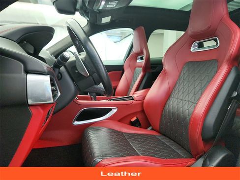 Used 2020 Jaguar F-PACE SVR image 11