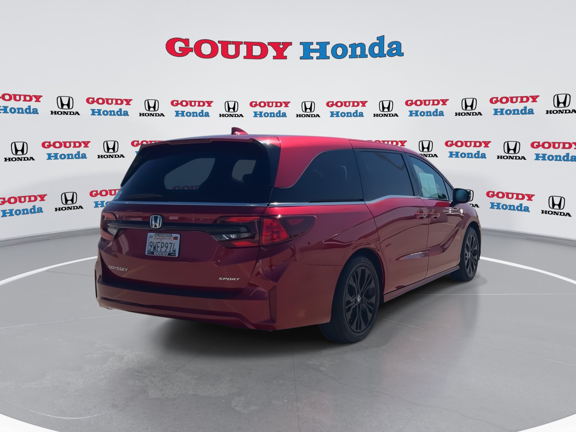Certified 2025 Honda Odyssey Sport-L image 8