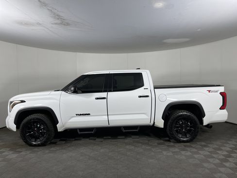 Used 2023 Toyota Tundra SR5 image 3