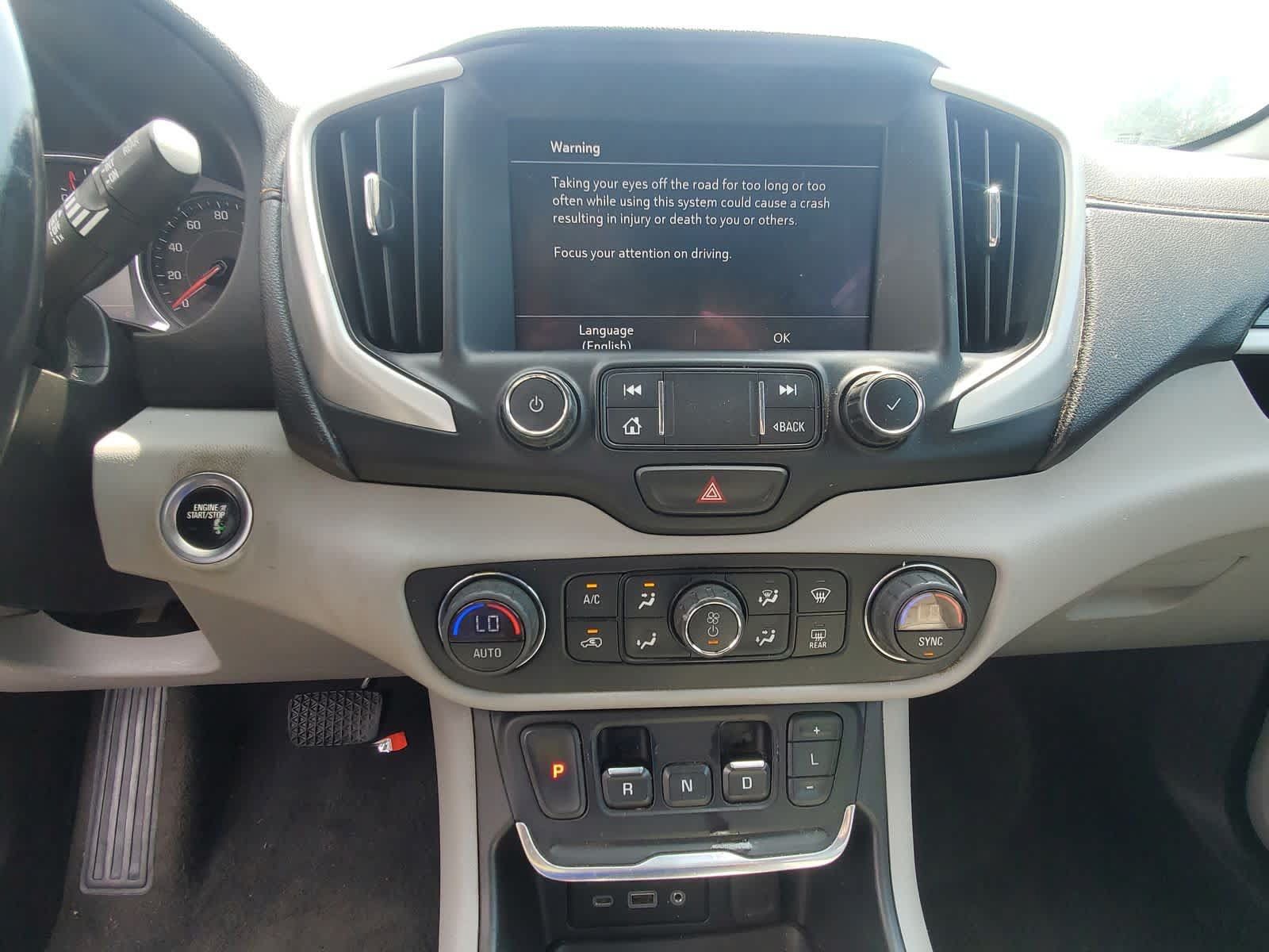 Used 2020 GMC Terrain SLT w/ Preferred Package FWD image 15