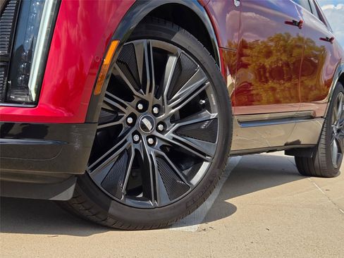 Used 2025 Cadillac Lyriq Sport w/ Nappa Leather Package RWD image 8